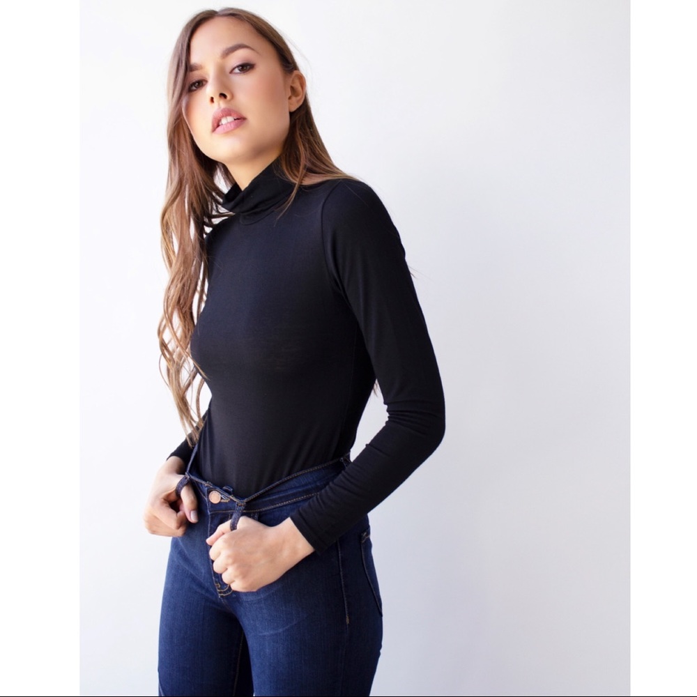 Turtleneck Bodysuit- Black